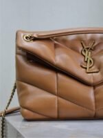 YSL 25S LOULOU PUFFER MM 29 IN CARAMEL CALFSKIN GOLD HARDWRE - Image 12