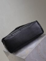 YSL 25S LOULOU PUFFER GM 35 IN BLACK CALFSKIN GOLD HARDWRE - Image 9