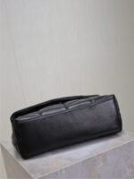 YSL 25S LOULOU PUFFER MM 29 IN BLACK CALFSKIN SILVER HARDWARE - Image 18
