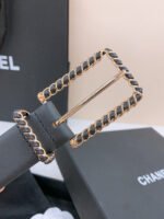 BELT 30MM IN BLACK CALFSKIN WITH INTERWOVEN GOLD CHAIN BUCKLE - Image 4