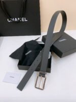 BELT 30MM IN BLACK CALFSKIN WITH INTERWOVEN GOLD CHAIN BUCKLE - Image 12