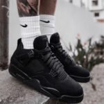 **Air Jordan 4 “Black Cat”**
