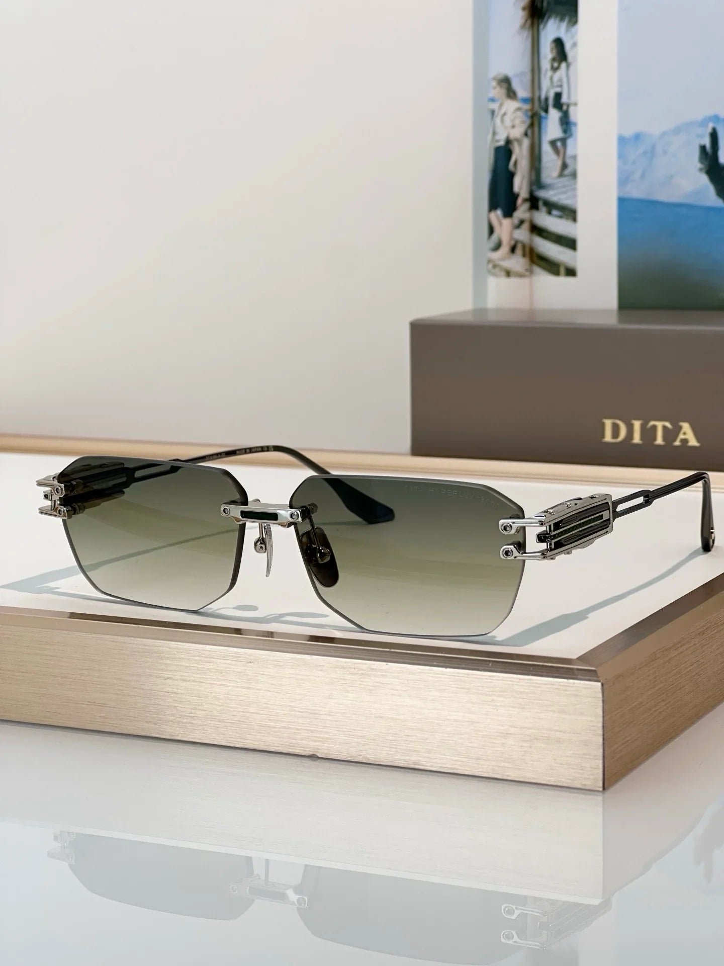 Image152_58e28fb6-64a9-41bd-ad65-d8f6949d3d42 Dita HYPERLUX-3000 DTX198-A-01 Sunglasses 🔱 - Image 1