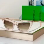 BOTTEGA VENETA BV1446 Snap Ribbon 53MM Cat-Eye Sunglasses 💚