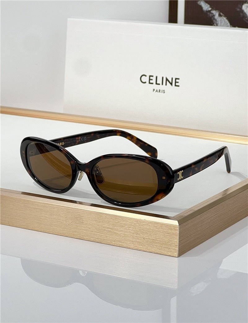 Image356_0aeda1d7-41e1-4593-9a7f-ef576569d595 CELINE Mini Triomphe CL50180I 052 Women's Céline Sunglasses✨ - Image 1