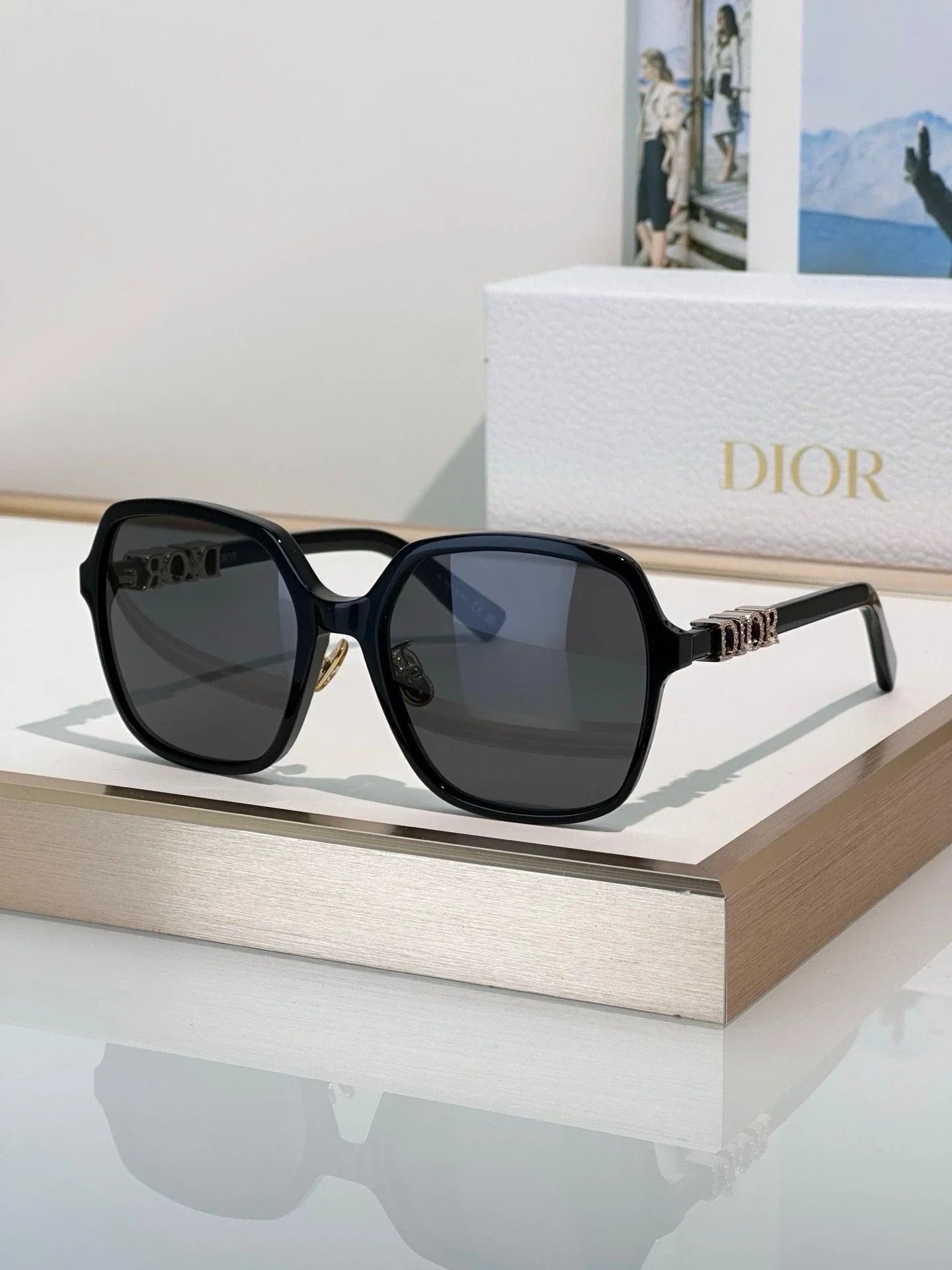 Image57_a51cc1c5-9762-45b1-9eb8-13093860c42e DIOR CD DiorTreasure S1F Square Sunglasses ✨ - Image 1