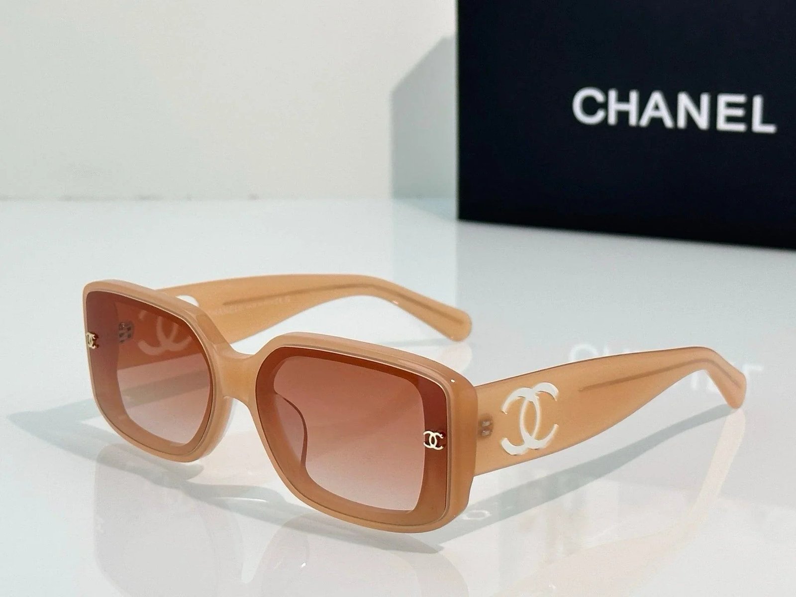 Image57_b1cae009-aa15-40e5-b9d6-fada93af4634 CHANEL 6313 RECTANGLE sunglasses 🖤 - Image 1