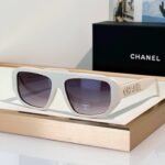CHANEL 5556 Sunglasses Chanel Eyewear 🖤