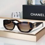 CHANEL 5493 RECTANGLE SUNGLASSES - Chanel Eyewear 🖤