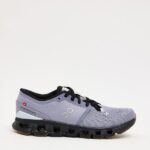 On Cloud X 4 “Feather | Black”