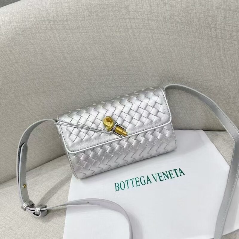 Bottega Veneta 9907 Crossbody Bag – Silver, 22 cm