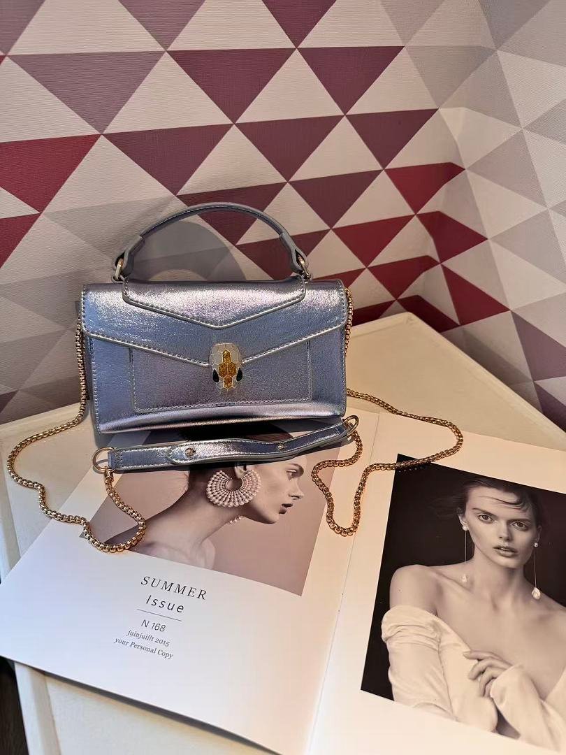 bvlgari-5029-top-handle-bag-metallic-silver-20-cm-1-1.jpg Bvlgari 5029 Top Handle Bag – Metallic Silver, 20 cm - Image 1