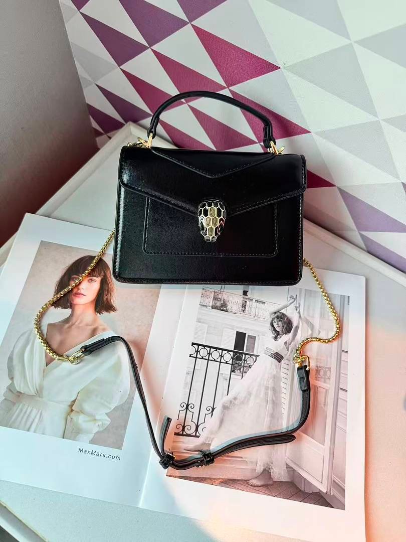 Bvlgari 5083 Top Handle Bag – Black, 20 cm Bvlgari 5083 Top Handle Bag – Black, 20 cm