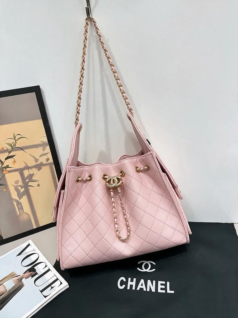chanel-3712-bucket-bag-light-pink-25-cm-1.jpg Chanel 3712 Bucket Bag – Light Pink, 25 cm - Image 1