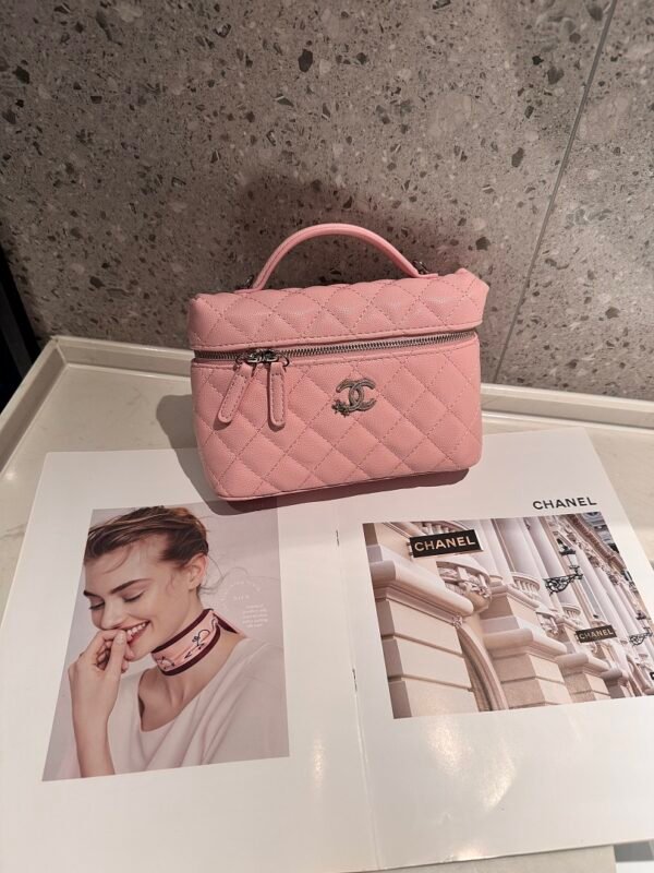 Chanel 5070 Top Handle Bag – Pink, 20 cm