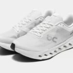 **On Cloudmonster 2 White**