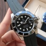 SUBMARINER DATE 40 CERAMIC BEZEL RUBBER STRAP - Option 1 Green - Option 2 Japan Movement - Image 2